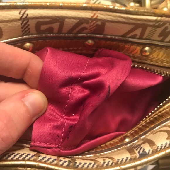 AUTHENTIC COACH SMALL PURSE GOLD - Picture 14 of 16